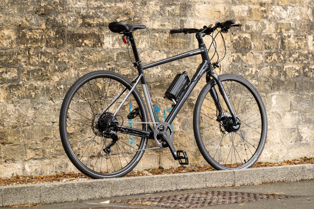 Cannondale Quick Disc with Cytronex parked on roadside